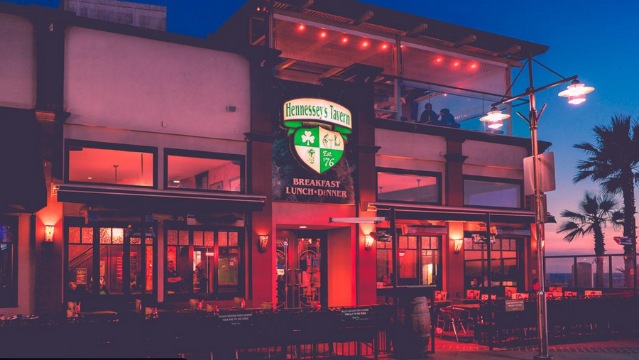 Hennessey's Tavern