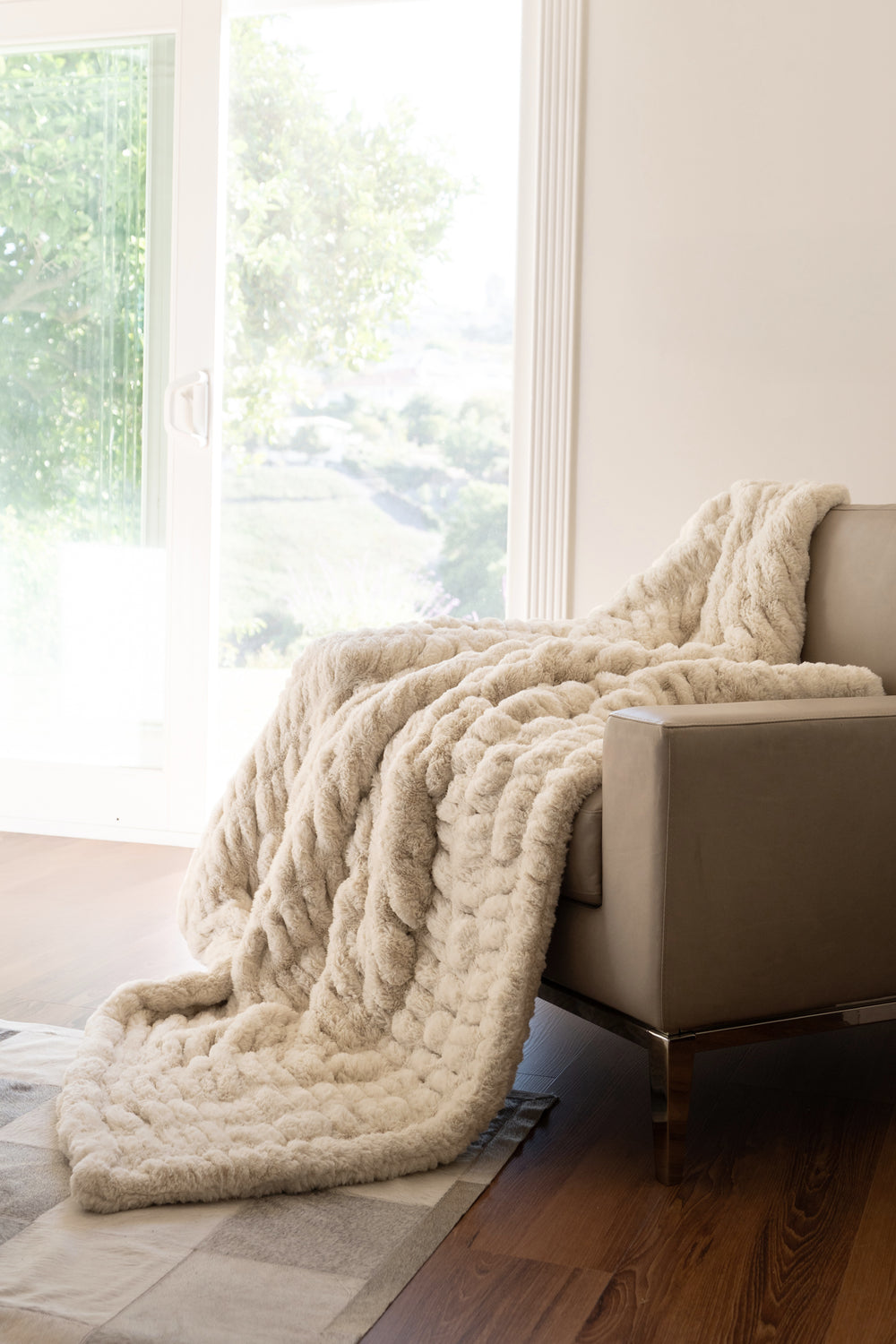 L.A. Escapade Faux Fur Throw Blanket