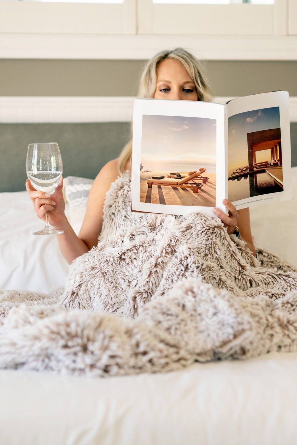 San Francisco Faux Fur Throw Blanket